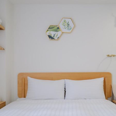 See U Apartment Tainan Buitenkant foto