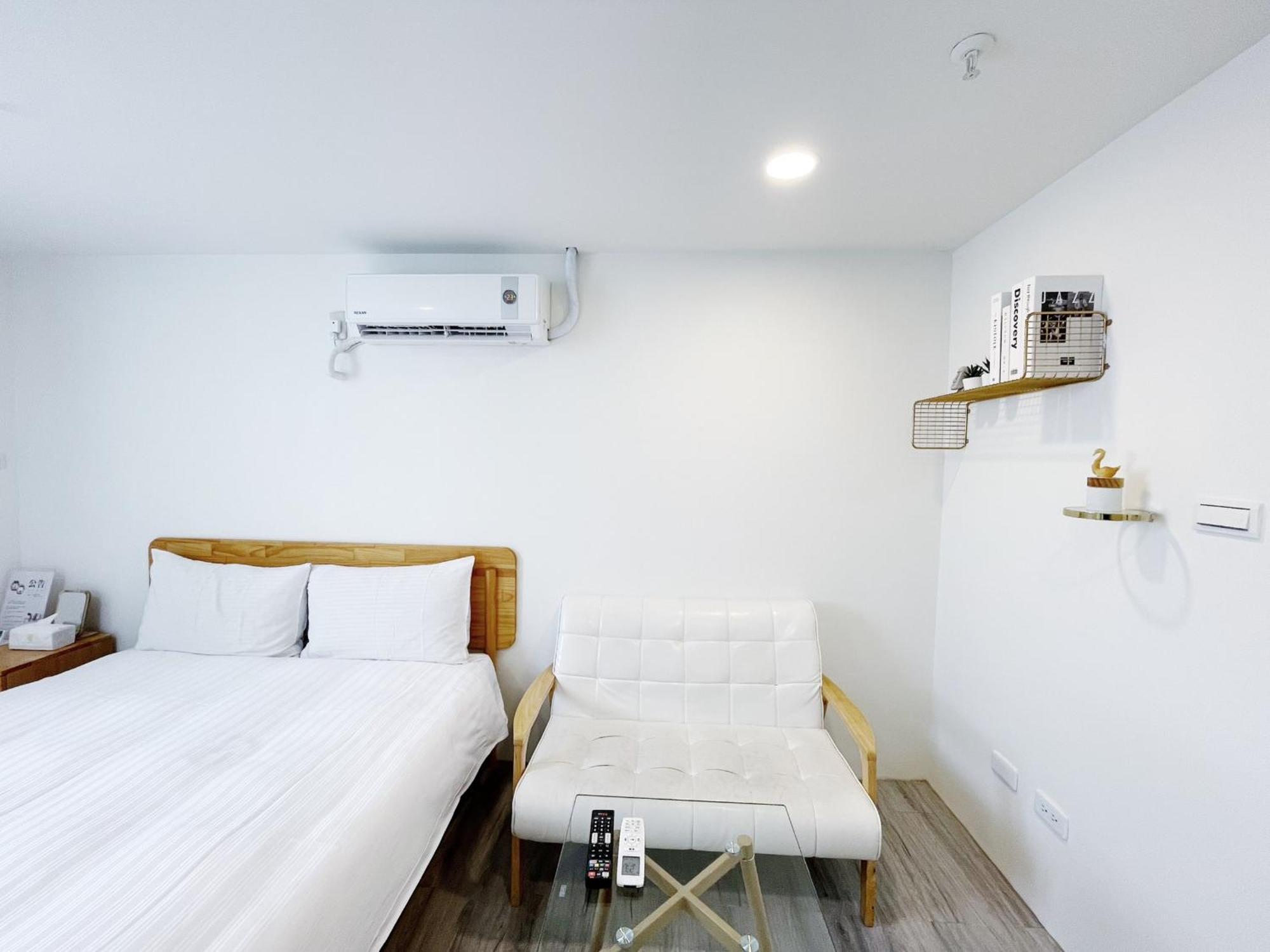 See U Apartment Tainan Buitenkant foto