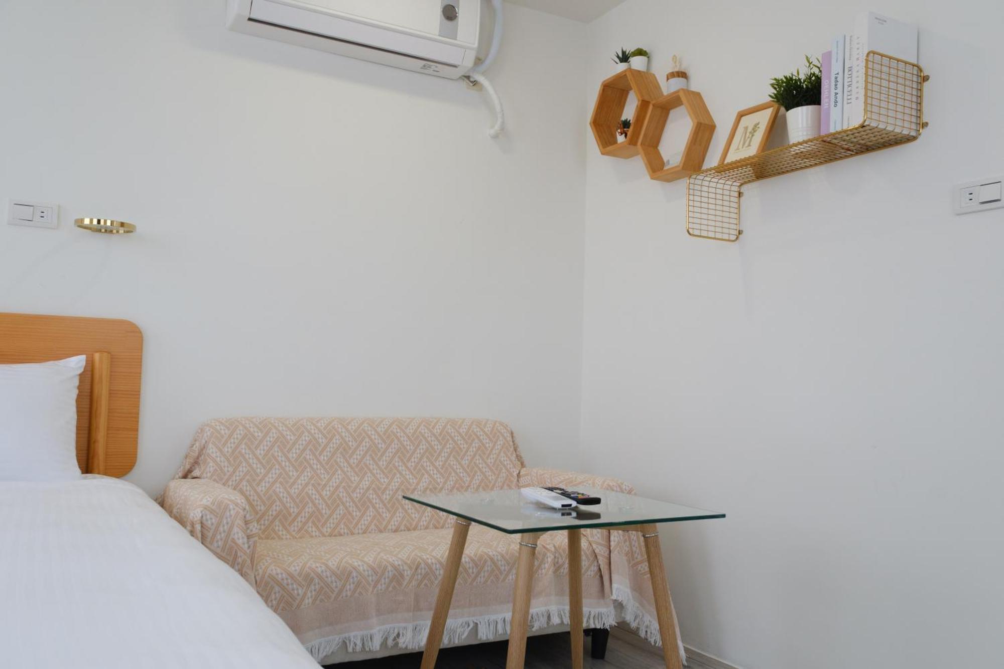 See U Apartment Tainan Buitenkant foto