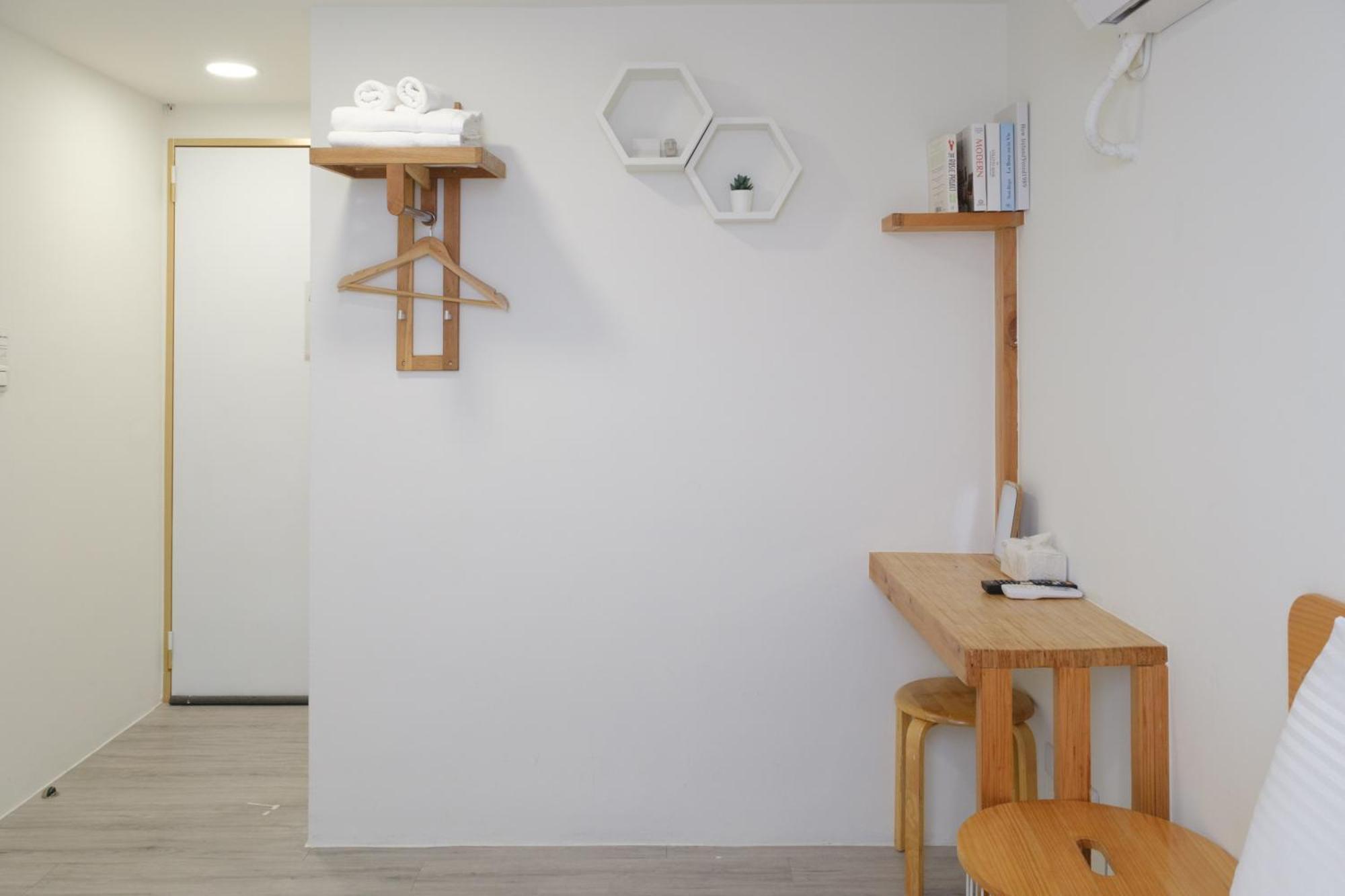 See U Apartment Tainan Buitenkant foto
