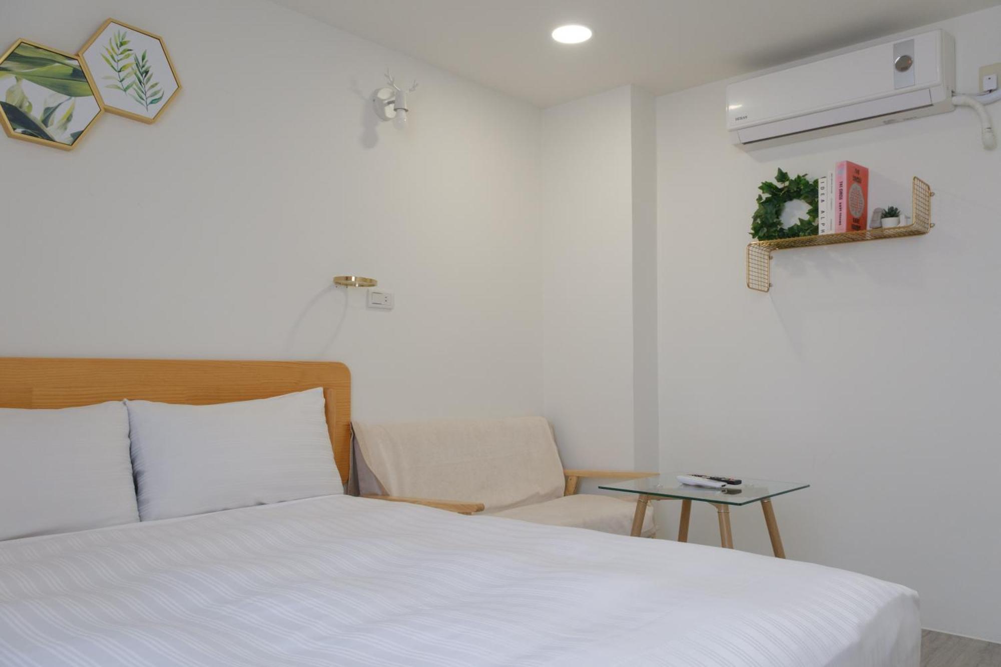 See U Apartment Tainan Buitenkant foto