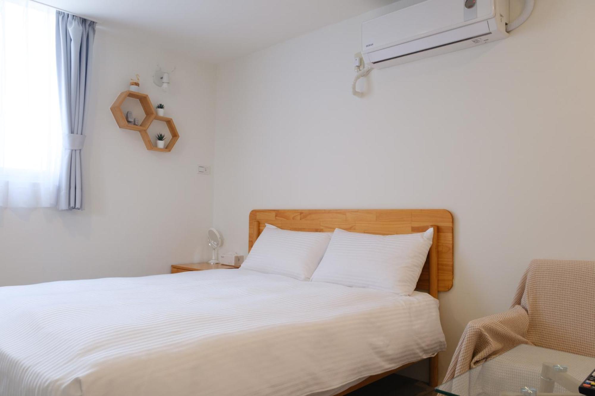 See U Apartment Tainan Buitenkant foto