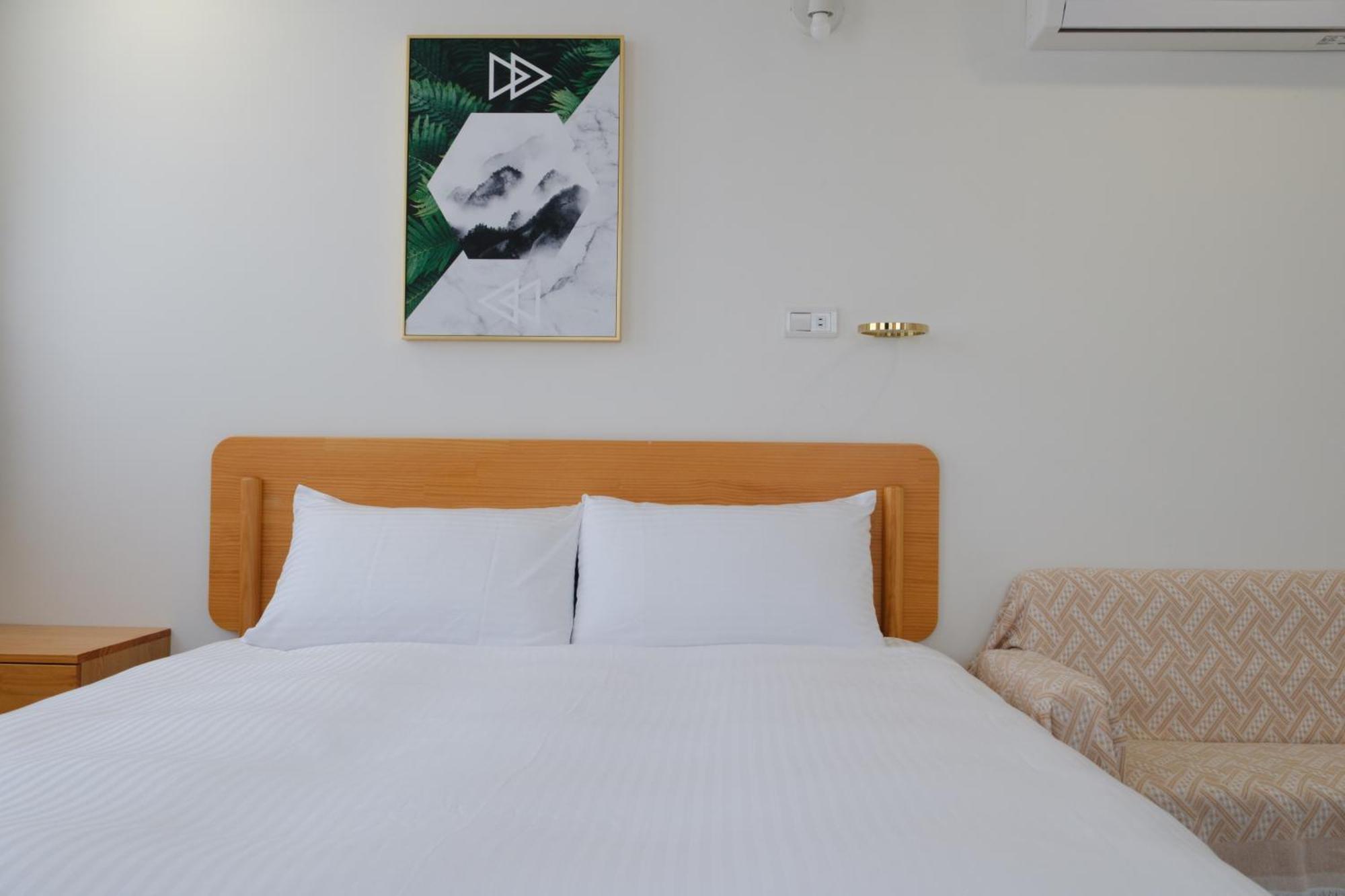 See U Apartment Tainan Buitenkant foto