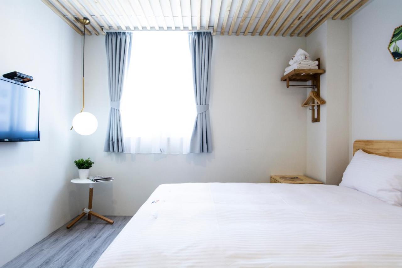 See U Apartment Tainan Buitenkant foto